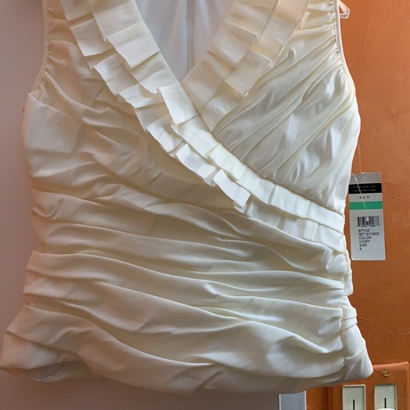 Brand New, CACHET size 8 - Picture 4 of 7